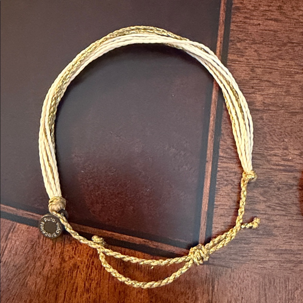 Colorful String Bracelet Set - Picture 4 of 4